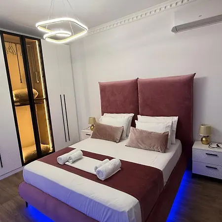 Appartement Unique 1 Minute From The Centre Elbasan