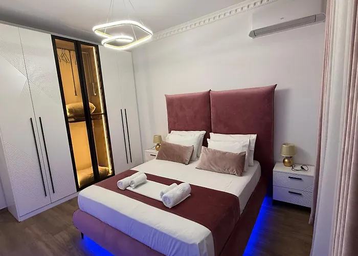 Appartement Unique 1 Minute From The Centre Elbasan